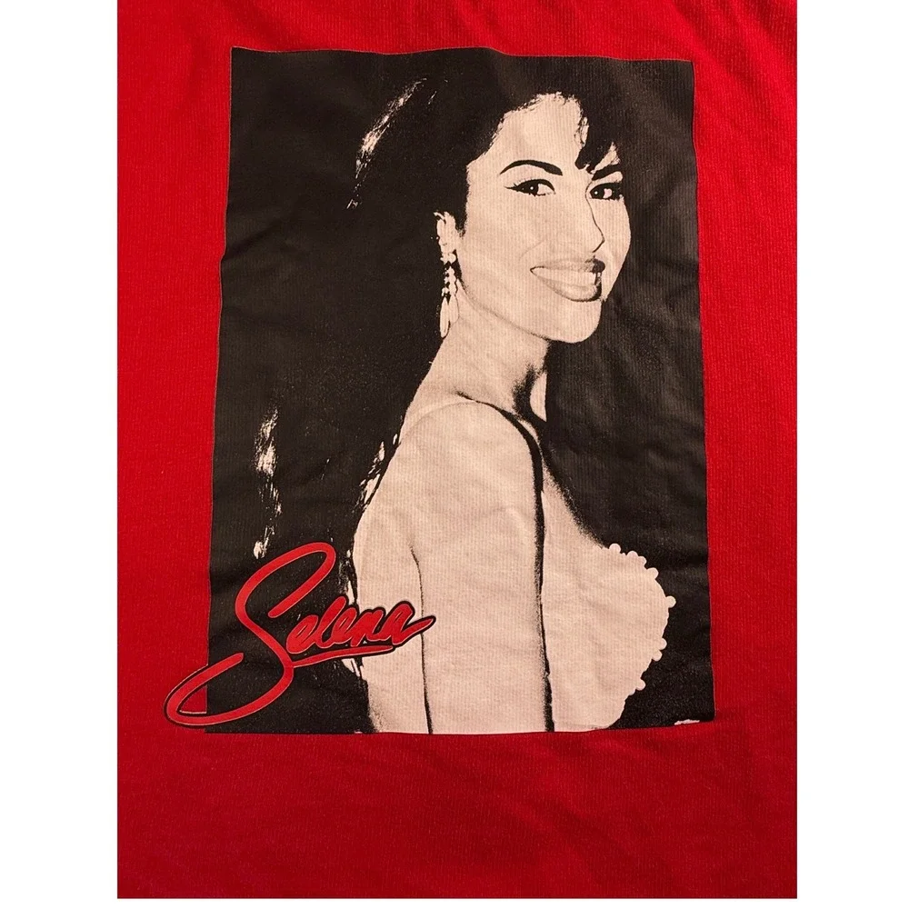 Selena Quintanilla Official Red Quarter Zip‎ Cropped Hoodie Graphic Back Large